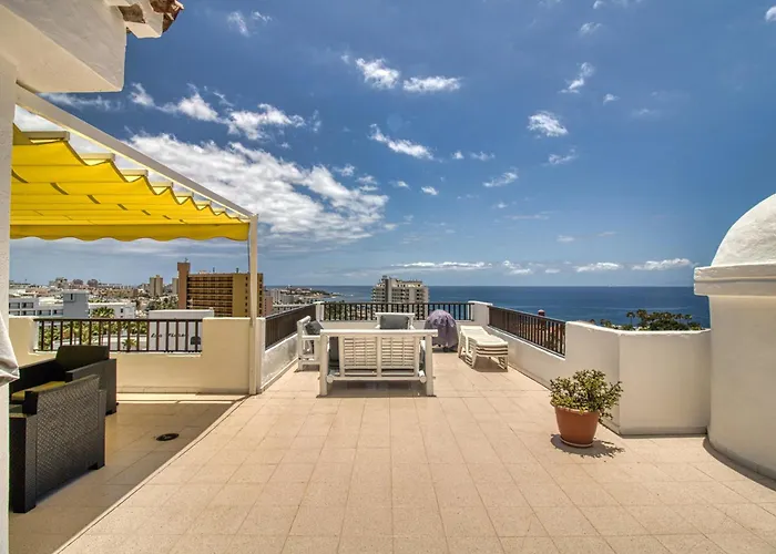 Penthouse Sea View Jacuzzy Terrace & Pool